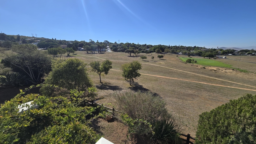 To Let 2 Bedroom Property for Rent in Aurora Western Cape